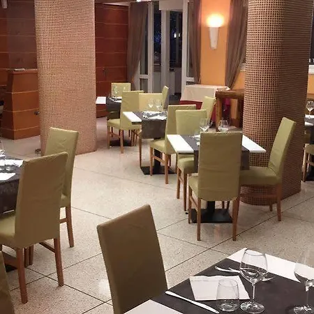 Ibis Styles Bari Otel 4*